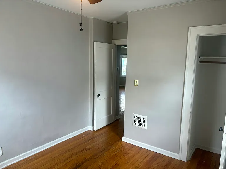 344 Vester St — Photo 2