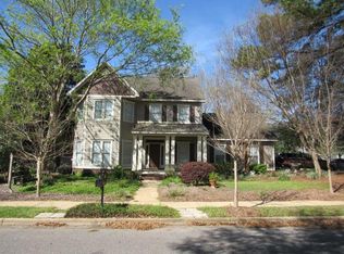 300 Forsythia Ln, Dothan, AL 36305