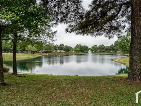 17507 N Riata Lake Dr, Cypress, TX 77433