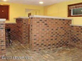 205 Circle Dr, Saint Charles, MN 55972