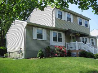 3 Marble Rd, East Greenbush, NY 12061