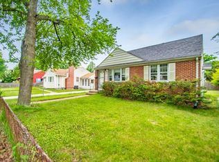 84 Campechi St, Springfield, MA 01104