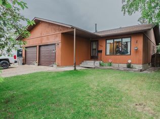 7206 E Patterson Dr, Grande Prairie, AB T8V5K1