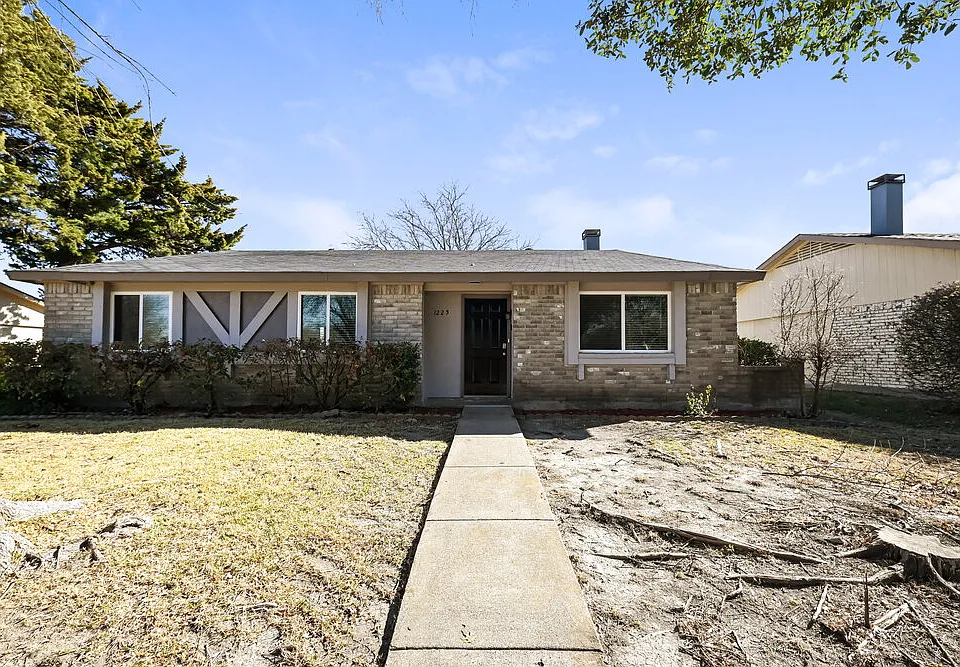 1522 Sunset Ln