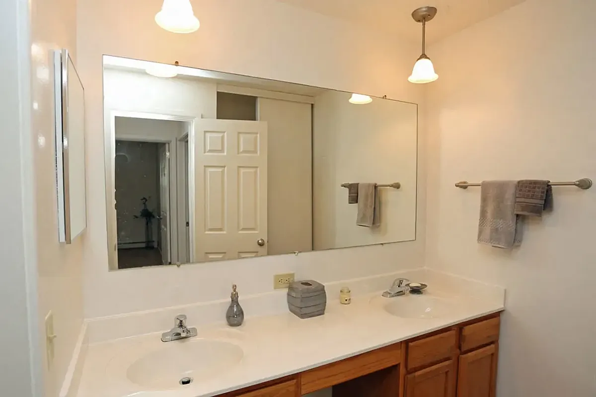 Building Photo - Kensington Pointe Apartments