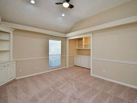 5th image of 11131 Hundred Bridge Ln