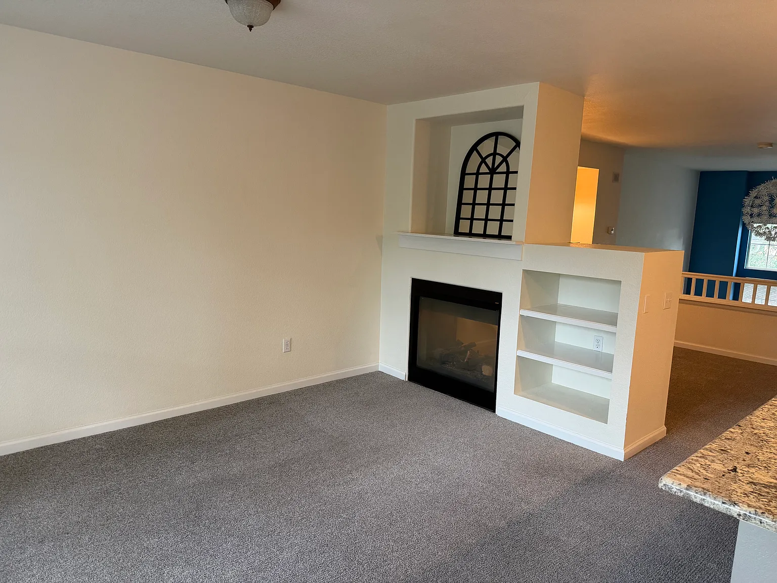 3 bed, 2.5 bath, 1566 sqft, $3,000 — Photo 3