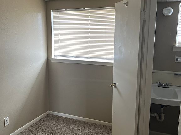 5th image of 602 N 2nd St #2-C