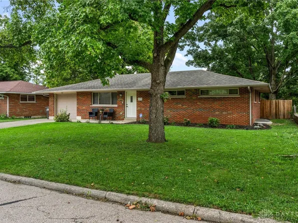 610 Skyview Dr, Dayton, OH 45449
