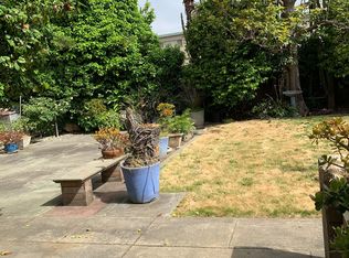 1541 Russell St APT 1, Berkeley, CA 94703