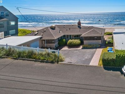 3725 NW Jetty Ave, Lincoln City, OR, 97367
