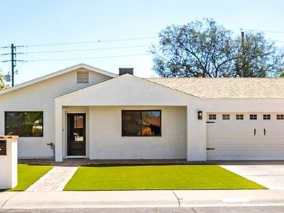 8531 E CLARENDON Avenue, Scottsdale, AZ, 85251