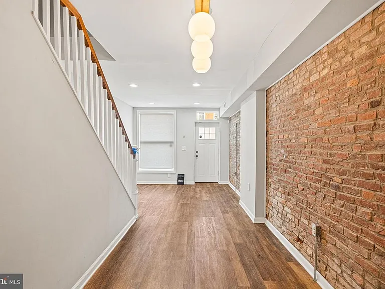 1259 Washington Blvd — Photo 3
