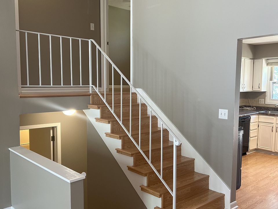 1st image of 11736 Camden Ave