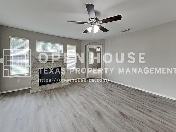 3rd image of 19722 Campfield Dr