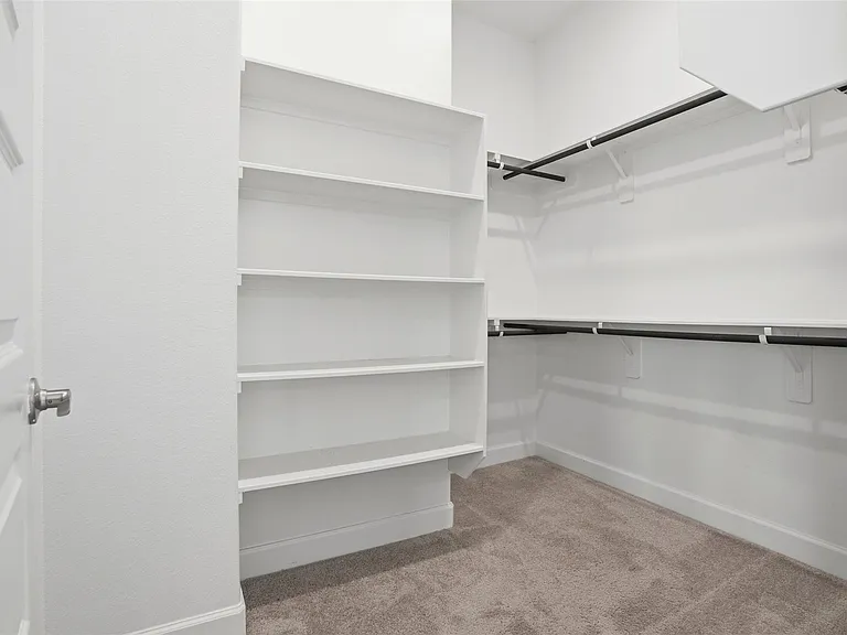 2202 Mallow Ln — Photo 18