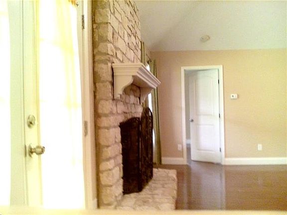 4th image of 4906 Tannehill Ln