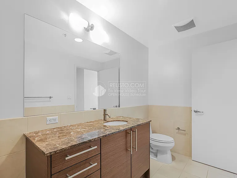 338 Spear St #11E — Photo 12