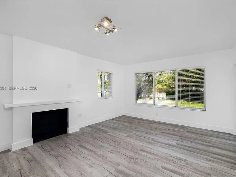 14120 NW 2nd Ave — Photo 5