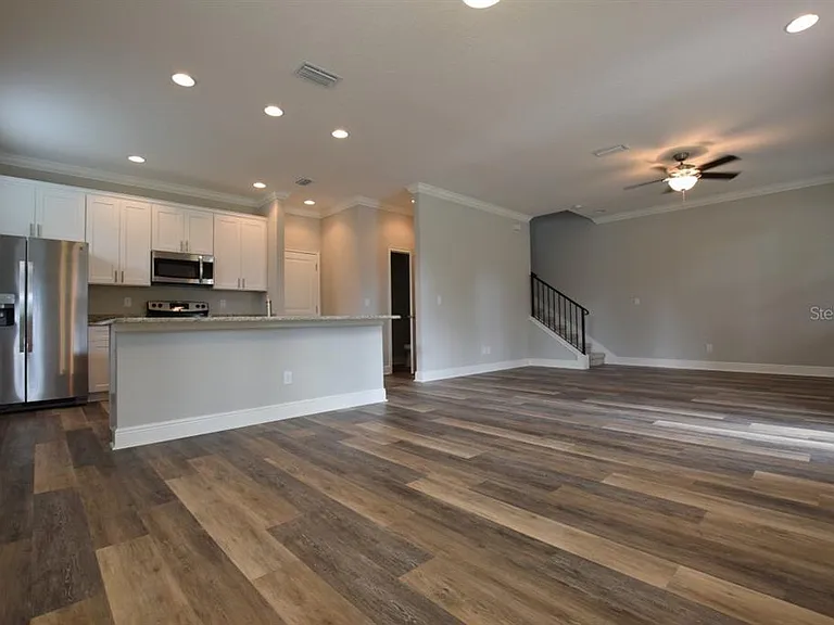 2603 E Central Blvd — Photo 2