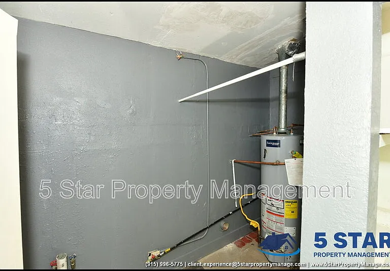 4425 La Luz Ave — Photo 35