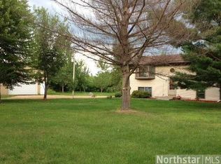 46345 Cedarcrest Trl, Harris, MN 55032