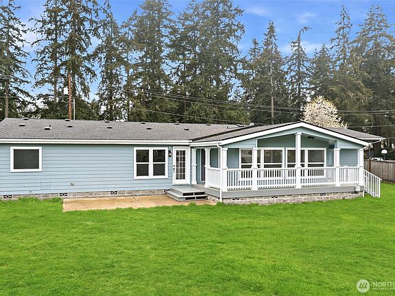 2nd image of 521 Military Road E