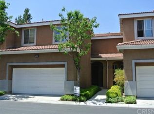 25423 Calcutta Pass Ln, Santa Clarita, CA 91350