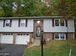 17989 Possum Point Rd, Dumfries, VA 22026