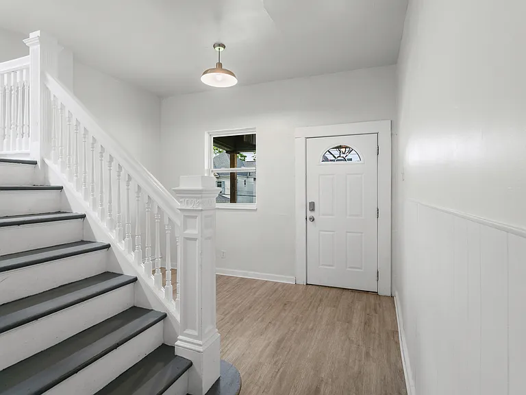 723 Taylor Ave #1 — Photo 26