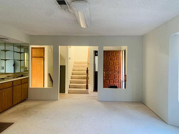 3rd image of 113 N Moore Ave APT E