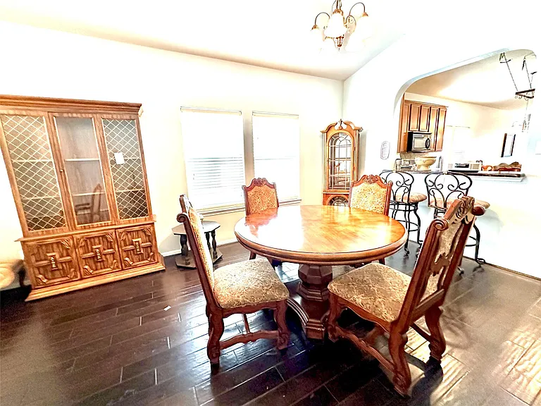 24219 Cornell Park Ln — Photo 8