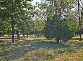 2591 N Oklahoma Ave, Tahlequah, OK 74464