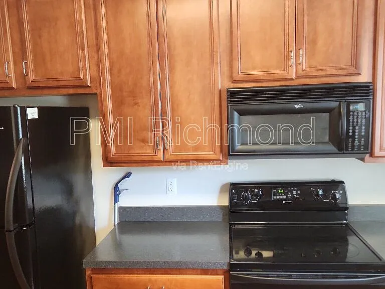 1252 Providence Knoll Dr — Photo 9