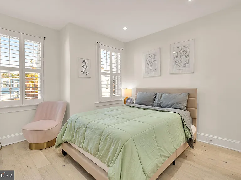 1251 Wylie St NE — Photo 13