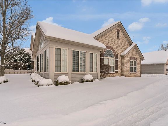 3rd image of 9151 Springfield Rd Unit 1001