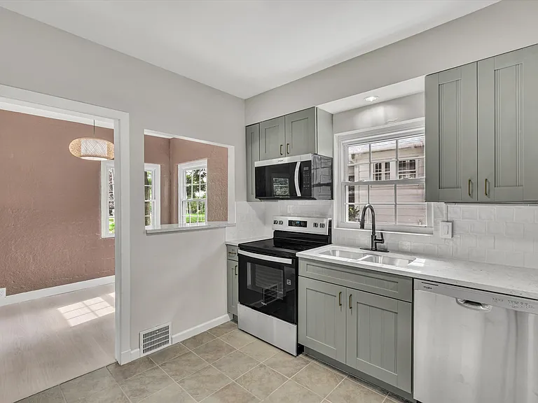 1708 Woodland Ave — Photo 20