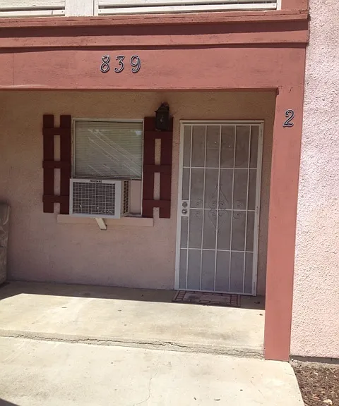 839 Iowa Ave #2 — Photo 16