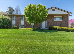 471 Colonial Dr, Dayton, OH 45434