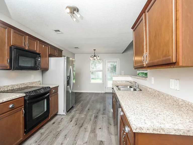 8347 Wild Dune Ln — Photo 8