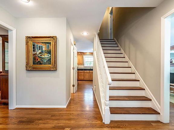 5th image of 104 Wagon Road Ln