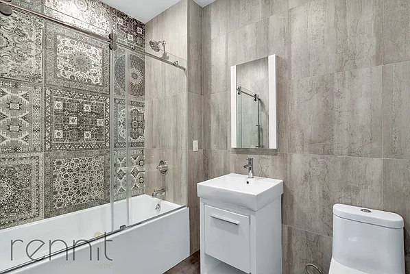 Rented by Rennit Inc. | media 37