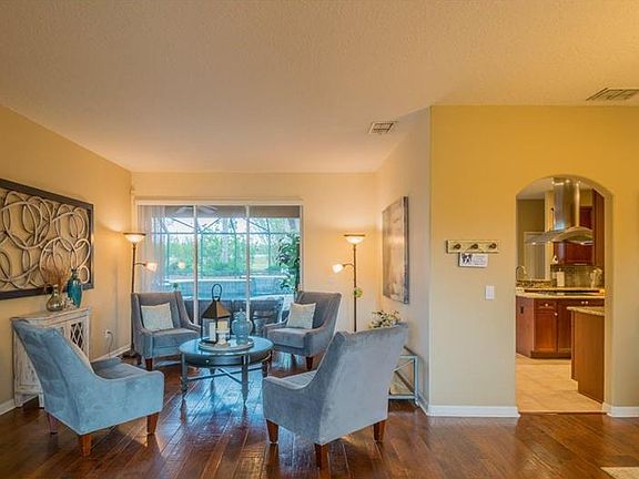 3rd image of 6630 Wynn Ln