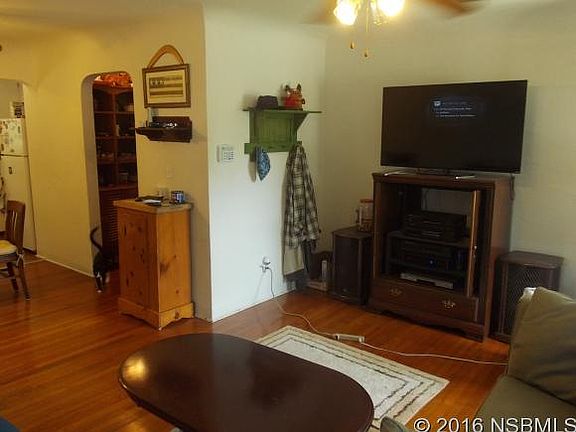 5th image of 715 Daytona Ave