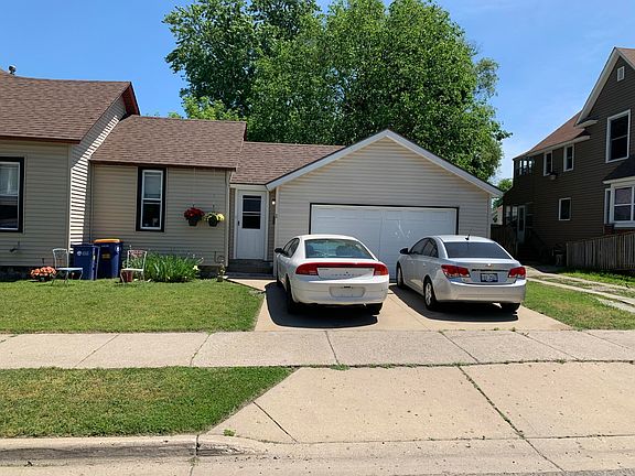 3rd image of 870 Butterworth St SW