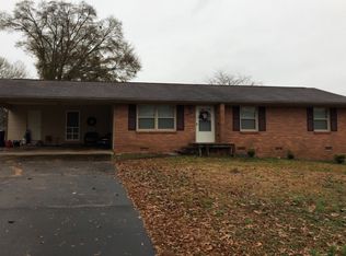 2028 Hinton Dr, Oxford, AL 36203