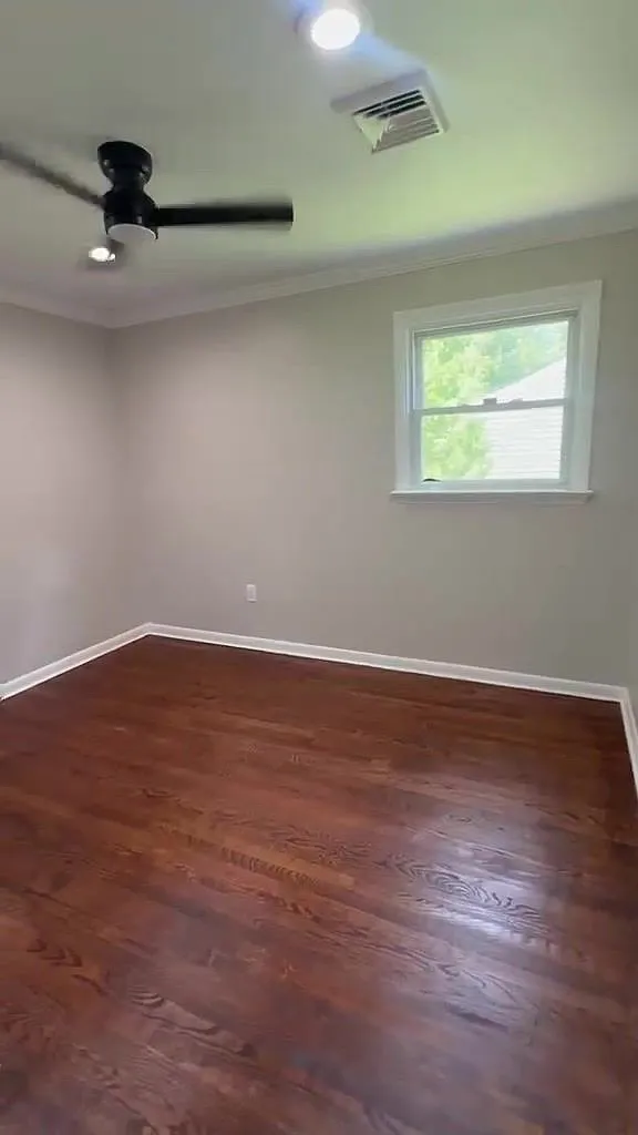 4 bed, 1344 sqft, $2,800 — Photo 4