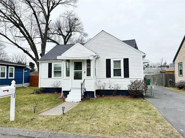 181 Wendell Rd, Warwick, RI 02888