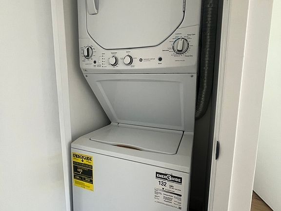4th image of 1405 N Vista St #3