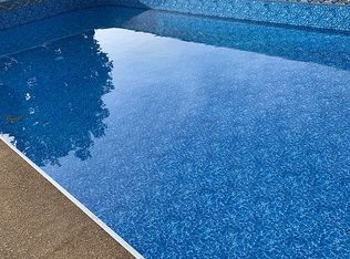 876 E Grove Rd, Gleason, TN 38229